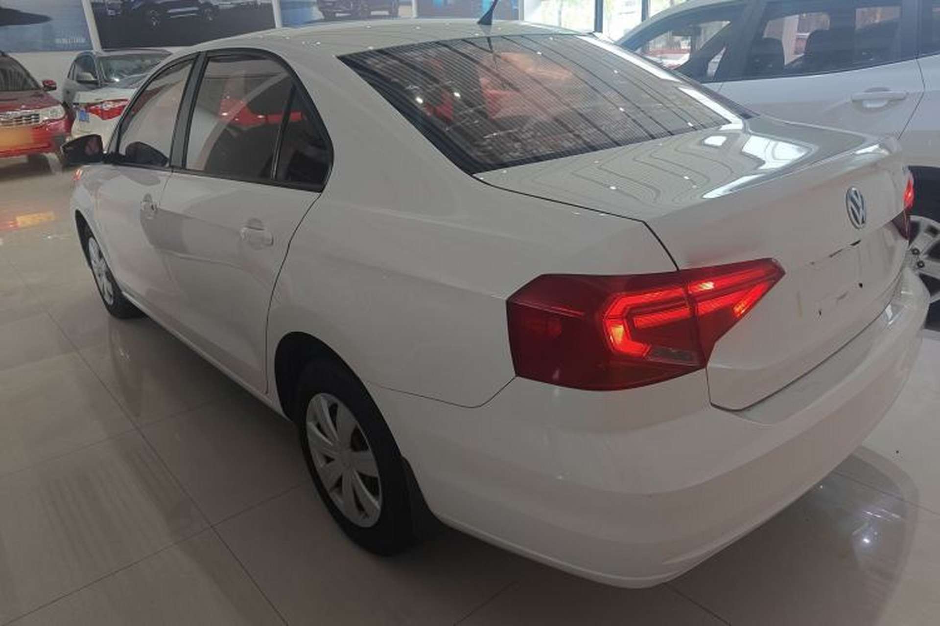 Used Volkswagen Jetta 2017 1.5L Automatic Fashion Model Rear Left 45 Deg