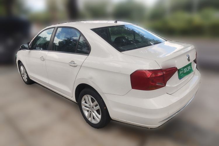 Used Volkswagen Jetta 2017 1.5L Manual Comfort Model Rear Left 45 Deg
