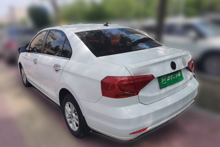Used Volkswagen Jetta 2017 1.5L Manual Fashion Edition Rear Left 45 Deg