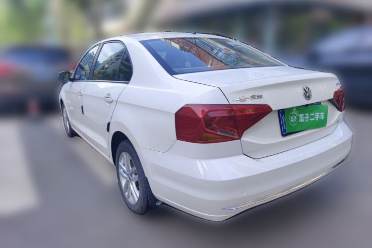Used Volkswagen Jetta 2017 1.5L Manual Comfort Model Rear Left 45 Deg