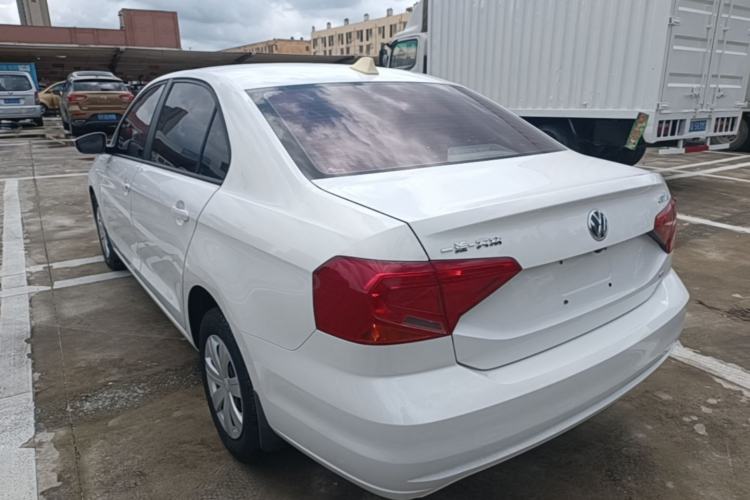 Used Volkswagen Jetta 2017 1.5L Manual Fashion Edition Rear Left 45 Deg
