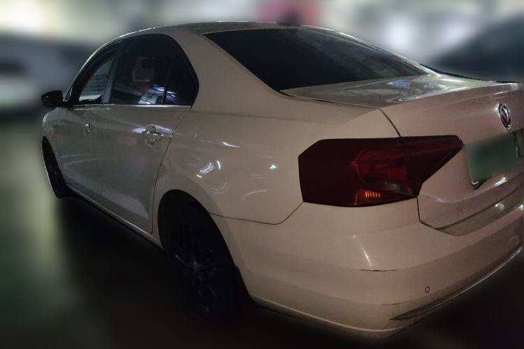 Used Volkswagen Jetta 2017 1.5L Manual Comfort Model Rear Left 45 Deg