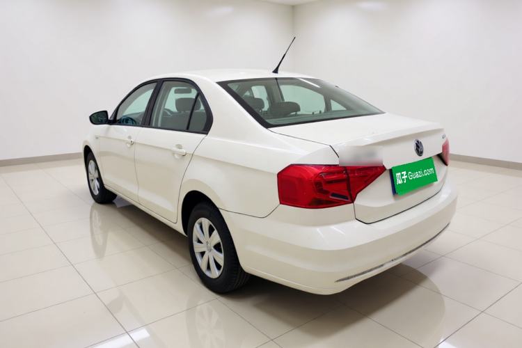 Used Volkswagen Jetta 2017 1.4L Manual Fashion Edition Rear Left 45 Deg