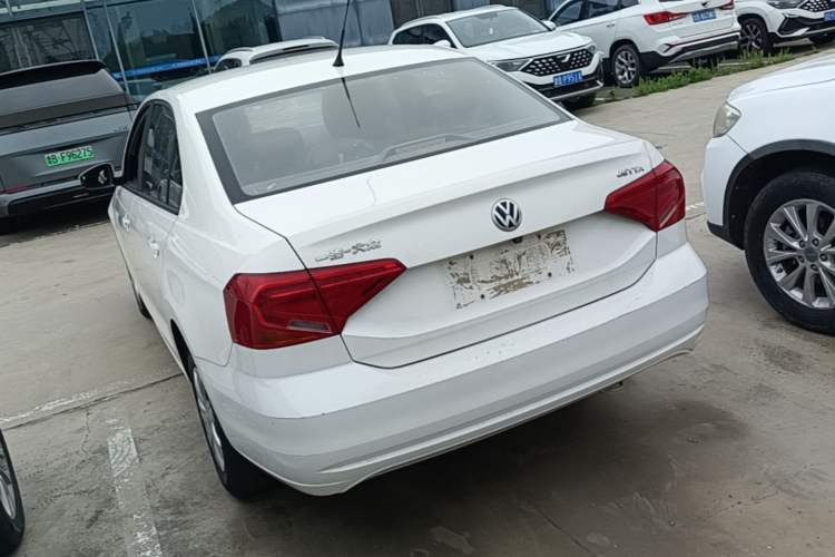 Used Volkswagen Jetta 2017 1.4L Manual Fashion Edition Rear Left 45 Deg