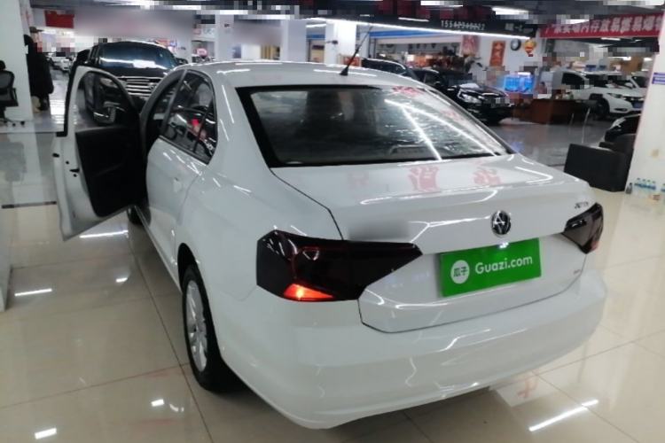 Used Volkswagen Jetta 2017 1.5L Automatic Fashion Model Rear Left 45 Deg