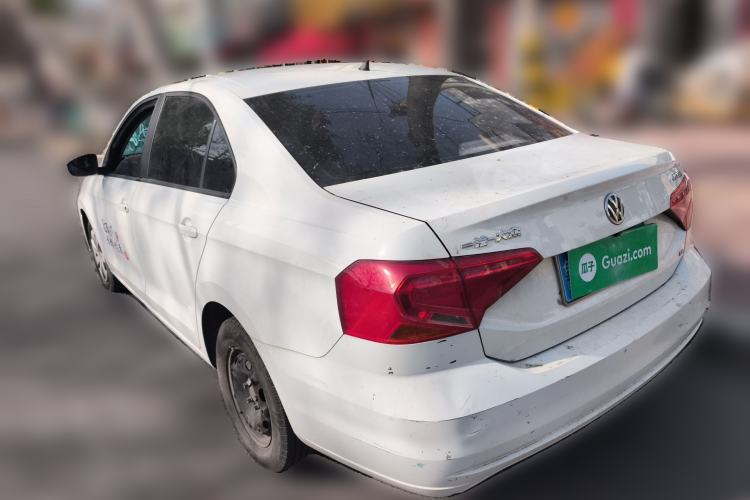 Used Volkswagen Jetta 2017 1.5L Manual Fashion Edition Rear Left 45 Deg