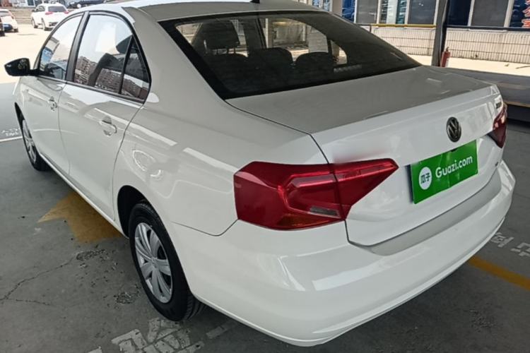 Used Volkswagen Jetta 2017 1.5L Manual Fashion Edition Rear Left 45 Deg