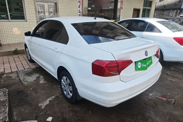 Used Volkswagen Jetta 2017 1.5L Manual Fashion Edition Rear Left 45 Deg