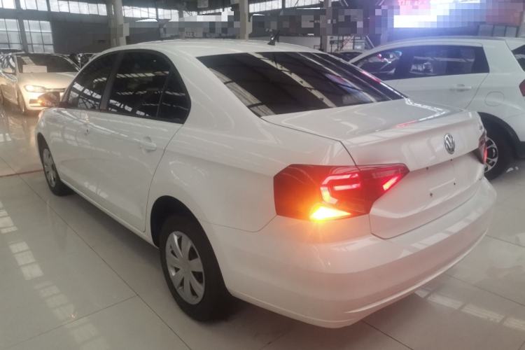 Used Volkswagen Jetta 2017 1.5L Manual Fashion Edition Rear Left 45 Deg