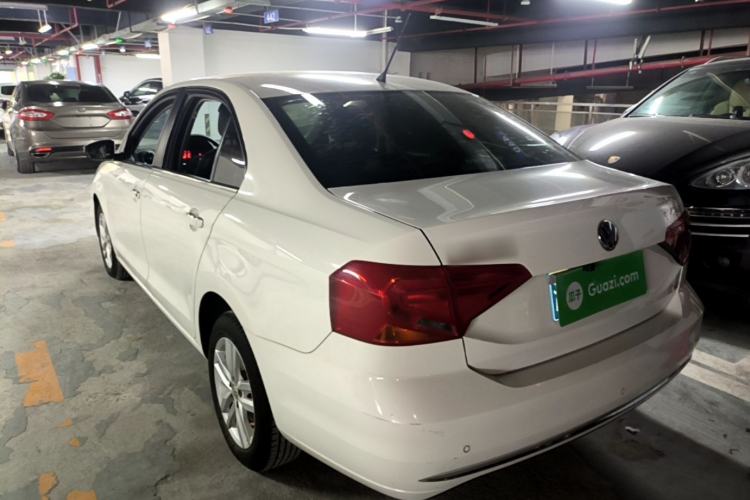 Used Volkswagen Jetta 2017 1.5L Manual Comfort Model Rear Left 45 Deg