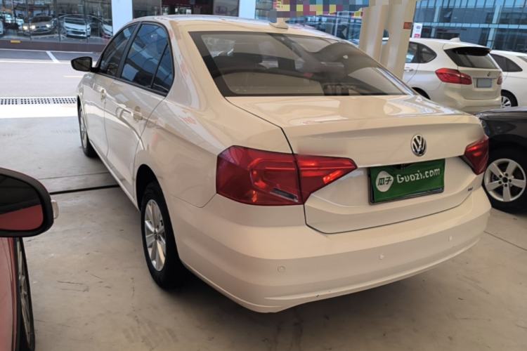 Used Volkswagen Jetta 2017 1.5L Automatic Fashion Model Rear Left 45 Deg