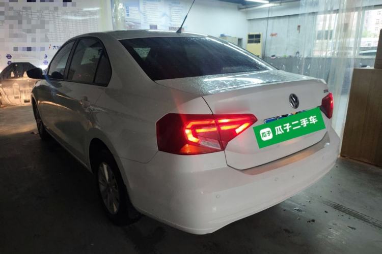 Used Volkswagen Jetta 2017 1.4L Manual Fashion Edition Rear Left 45 Deg