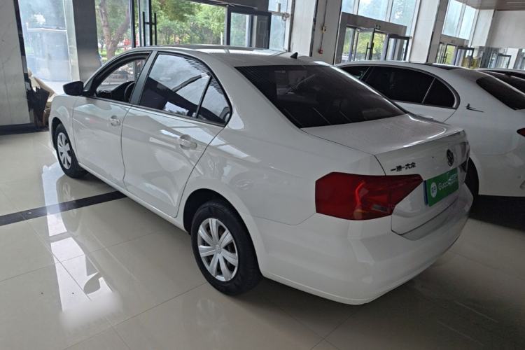Used Volkswagen Jetta 2017 1.5L Manual Fashion Edition Rear Left 45 Deg