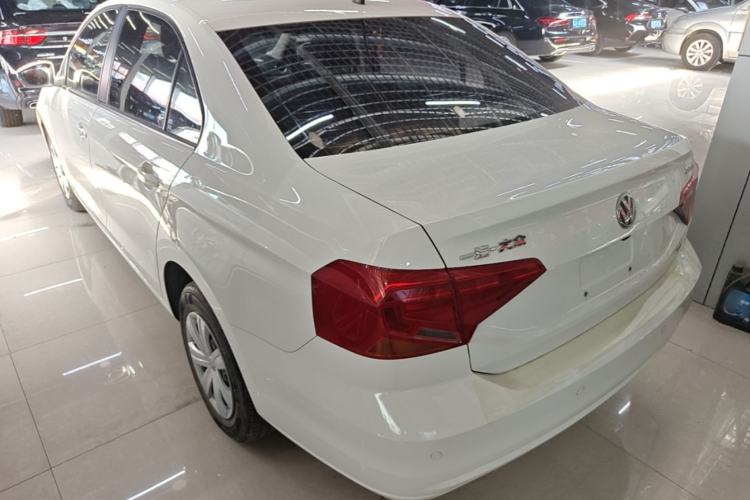 Used Volkswagen Jetta 2017 1.5L Manual Fashion Edition Rear Left 45 Deg