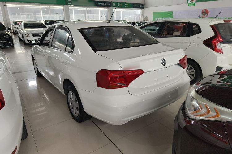 Used Volkswagen Jetta 2017 1.4L Manual Fashion Edition Rear Left 45 Deg