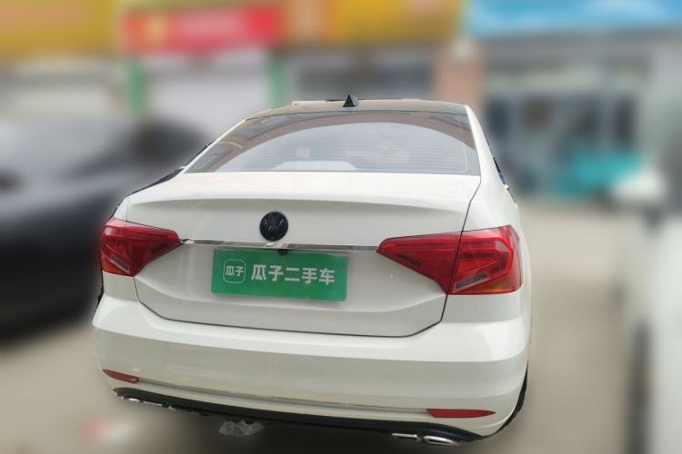 Used Volkswagen Jetta 2017 1.5L Manual Fashion Edition Rear