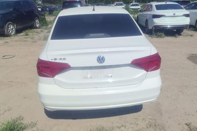 Used Volkswagen Jetta 2017 1.4L Manual Fashion Edition Rear