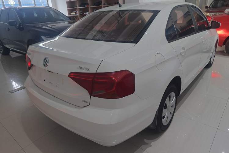 Used Volkswagen Jetta 2017 1.5L Automatic Fashion Model Rear Right 45 Deg