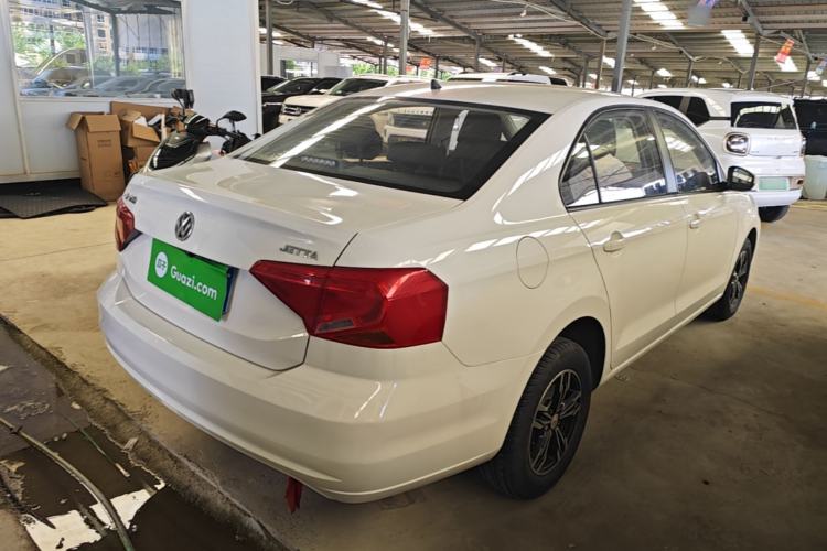 Used Volkswagen Jetta 2017 1.4L Manual Fashion Edition Rear Right 45 Deg