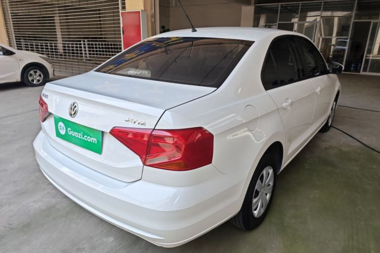 Used Volkswagen Jetta 2017 1.4L Manual Fashion Edition Rear Right 45 Deg