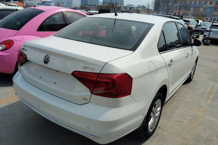 Used Volkswagen Jetta 2017 1.5L Automatic Comfort Model Rear Right 45 Deg