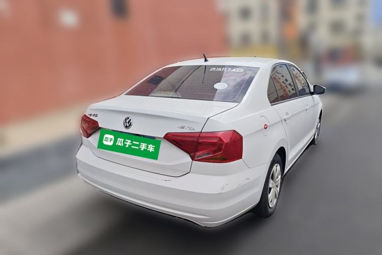 Used Volkswagen Jetta 2017 1.4L Manual Fashion Edition Rear Right 45 Deg