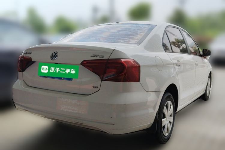 Used Volkswagen Jetta 2017 1.5L Manual Fashion Edition Rear Right 45 Deg