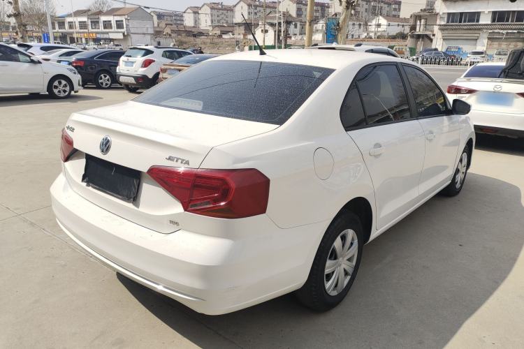 Used Volkswagen Jetta 2017 1.5L Manual Fashion Edition Rear Right 45 Deg