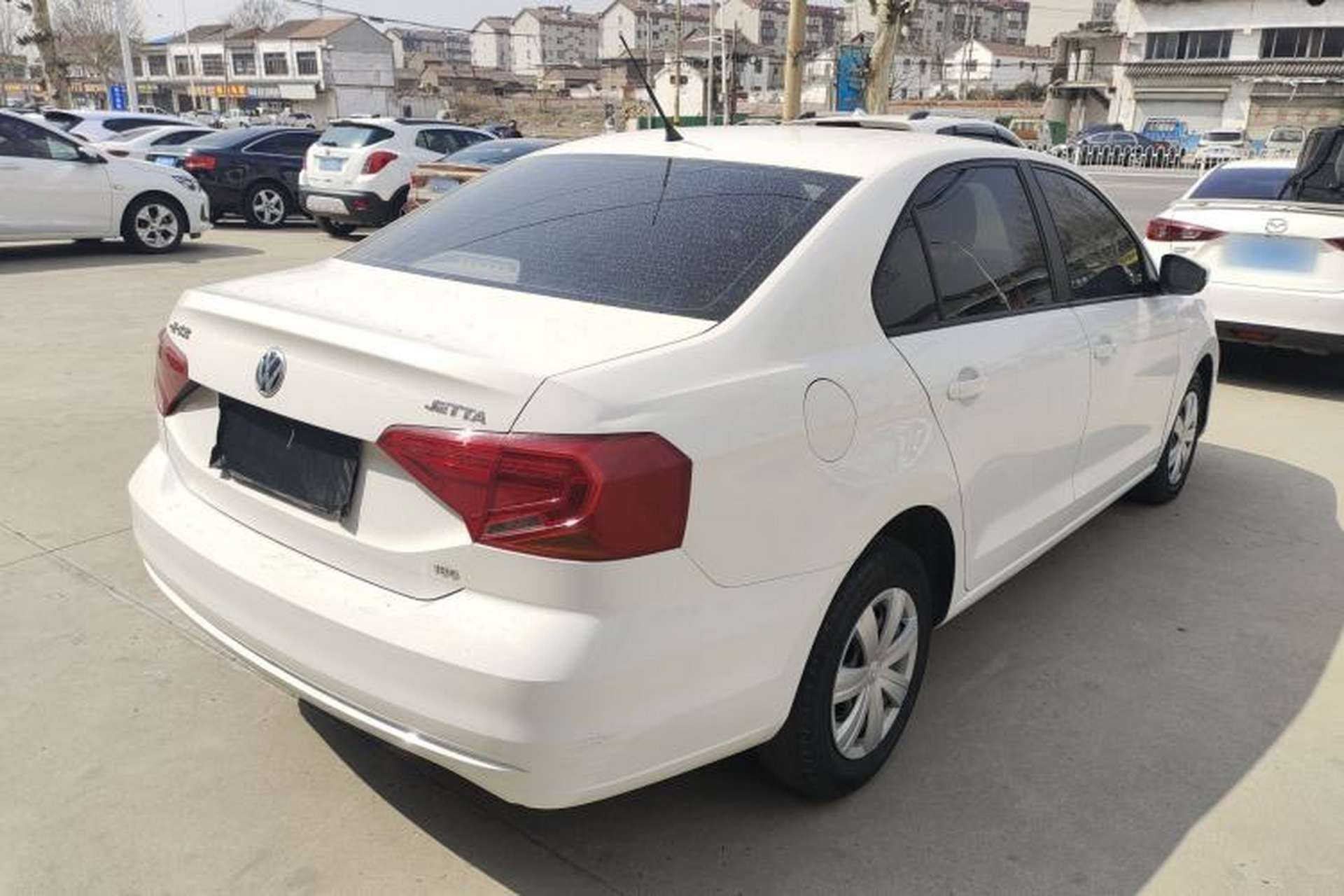 Used Volkswagen Jetta 2017 1.5L Manual Fashion Edition Rear Right 45 Deg