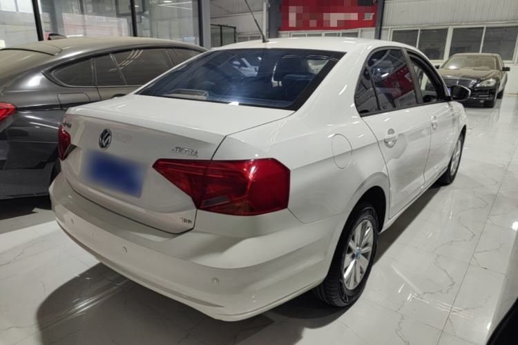 Used Volkswagen Jetta 2017 1.5L Automatic Fashion Model Rear Right 45 Deg