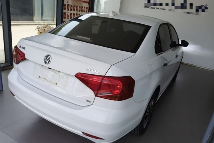Used Volkswagen Jetta 2017 1.5L Manual Fashion Edition Rear Right 45 Deg