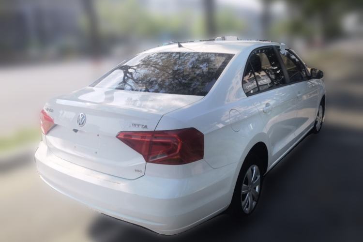 Used Volkswagen Jetta 2017 1.5L Manual Fashion Edition Rear Right 45 Deg