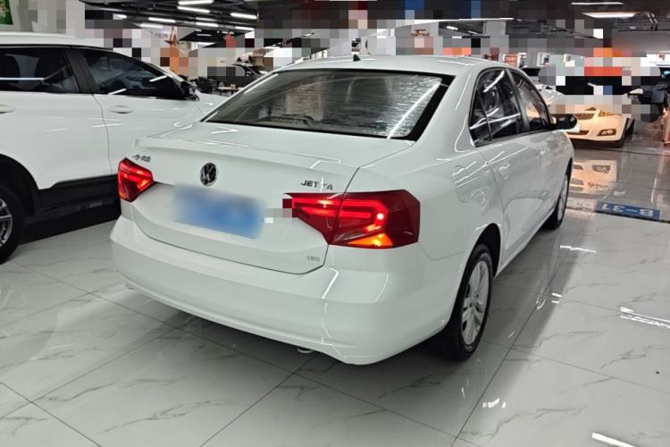 Used Volkswagen Jetta 2017 1.5L Automatic Fashion Model Rear Right 45 Deg