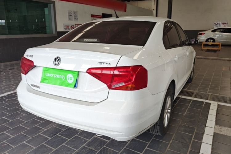 Used Volkswagen Jetta 2017 1.4L Manual Fashion Edition Rear Right 45 Deg