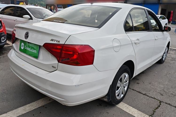 Used Volkswagen Jetta 2017 1.5L Manual Fashion Edition Rear Right 45 Deg
