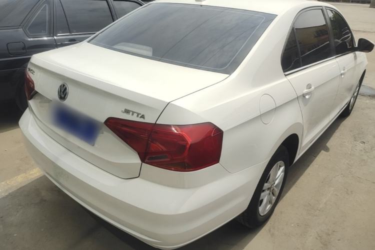 Used Volkswagen Jetta 2017 1.5L Manual Fashion Edition Rear Right 45 Deg