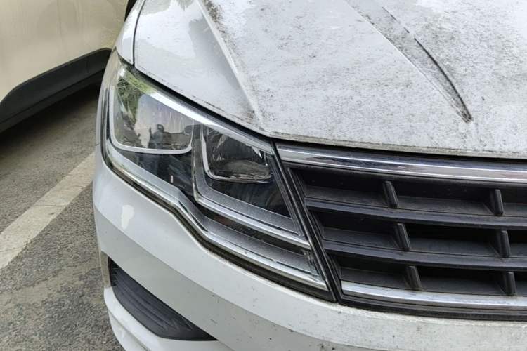 Used Volkswagen Jetta 2017 1.5L Manual Fashion Edition Right Front Headlight