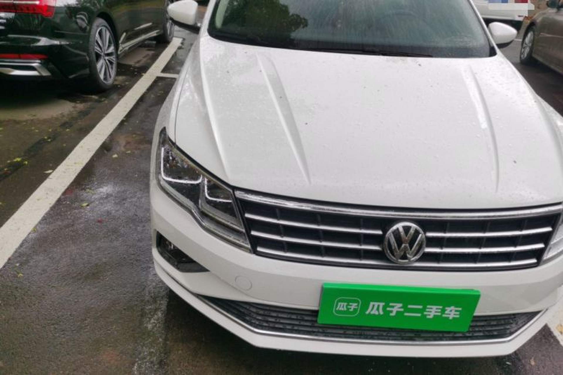 Used Volkswagen Jetta 2017 1.5L Automatic Comfort Model Right Front Headlight