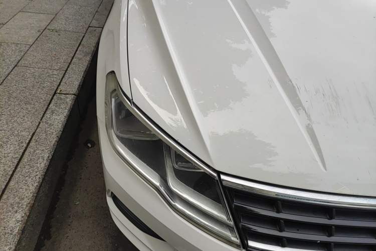 Used Volkswagen Jetta 2017 1.5L Automatic Fashion Model Right Front Headlight