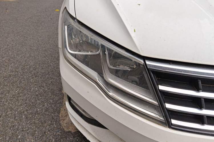 Used Volkswagen Jetta 2017 1.5L Automatic Comfort Model Right Front Headlight