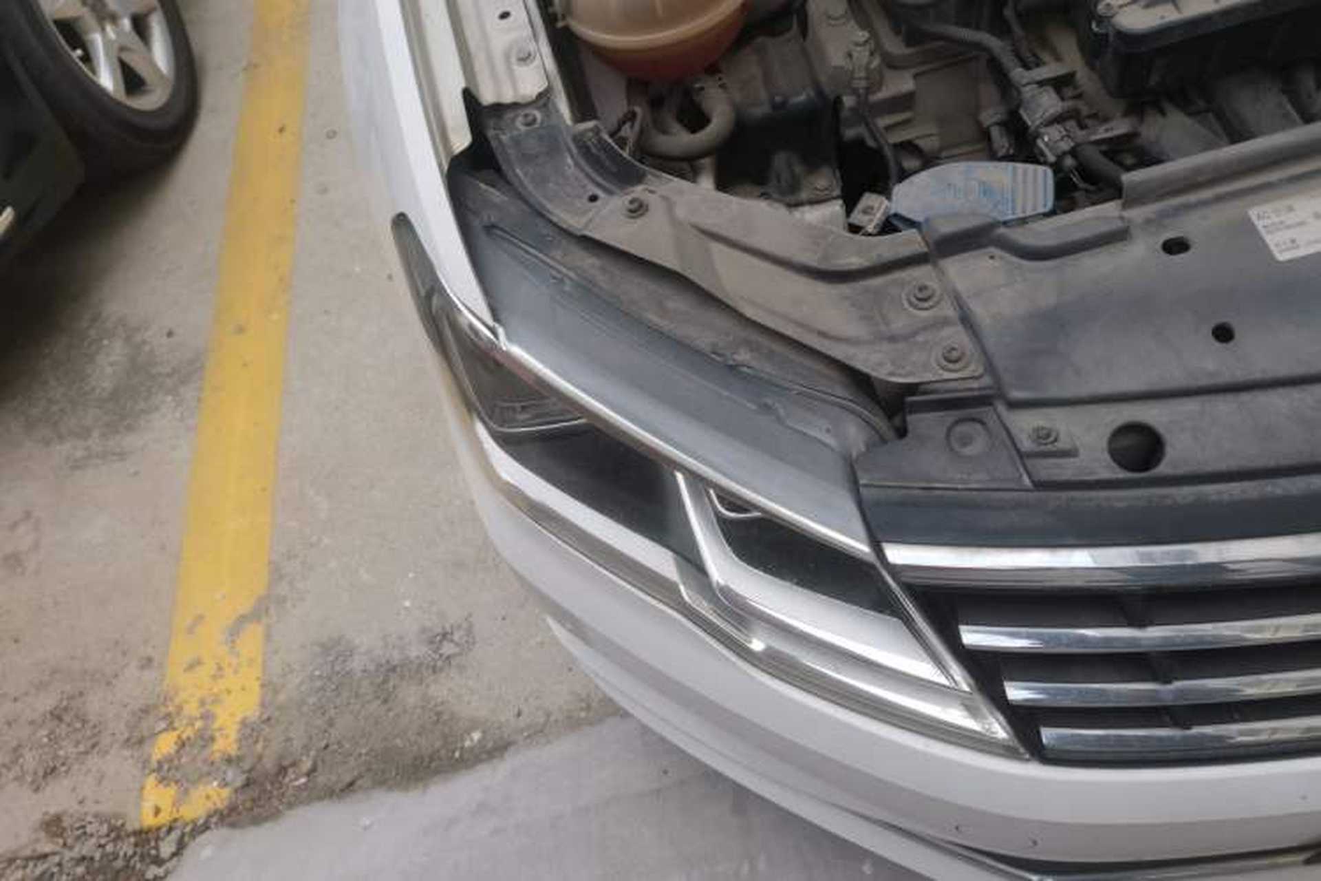 Used Volkswagen Jetta 2017 1.5L Manual Comfort Model Right Front Headlight