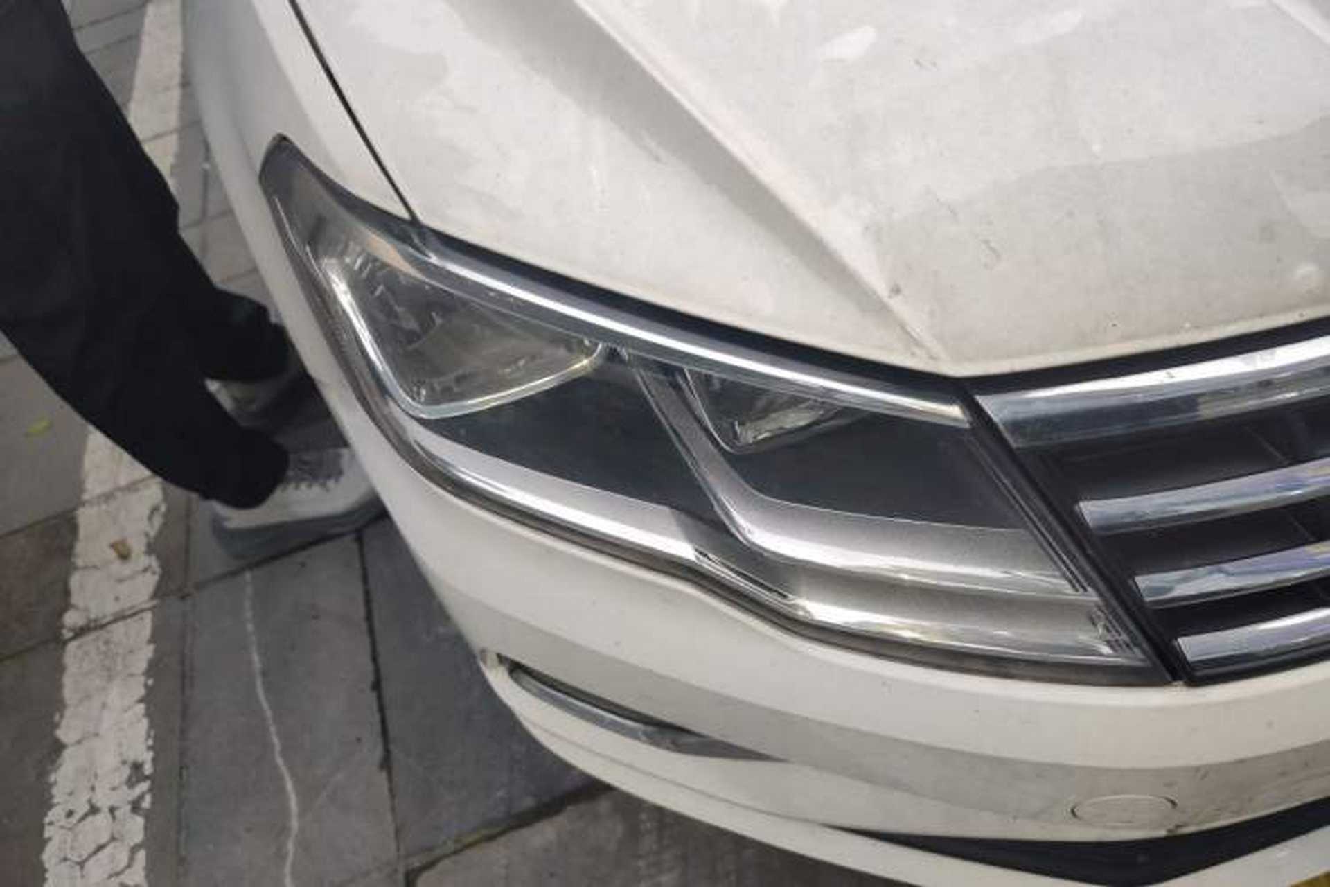 Used Volkswagen Jetta 2017 1.4L Manual Fashion Edition Right Front Headlight