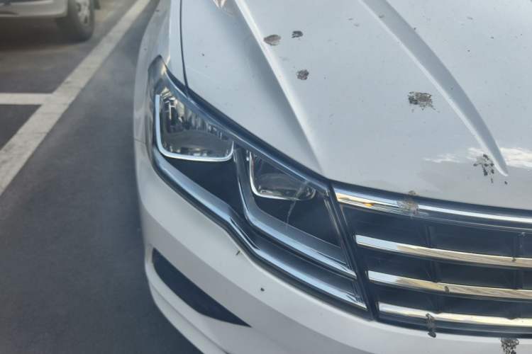 Used Volkswagen Jetta 2017 1.4L Manual Fashion Edition Right Front Headlight
