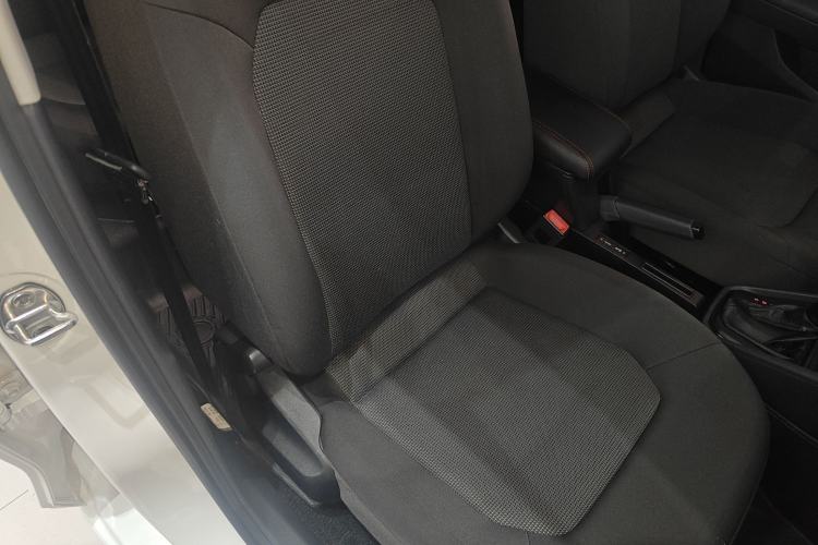 Used Volkswagen Jetta 2017 1.5L Automatic Fashion Model Right Front Seat