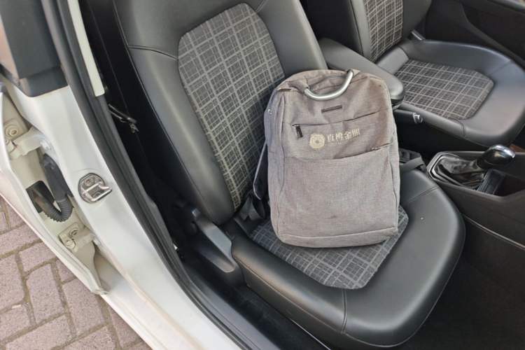 Used Volkswagen Jetta 2017 1.5L Automatic Comfort Model Right Front Seat