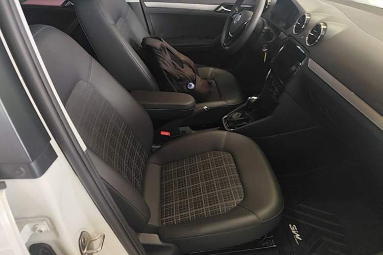 Used Volkswagen Jetta 2017 1.5L Automatic Comfort Model Right Front Seat