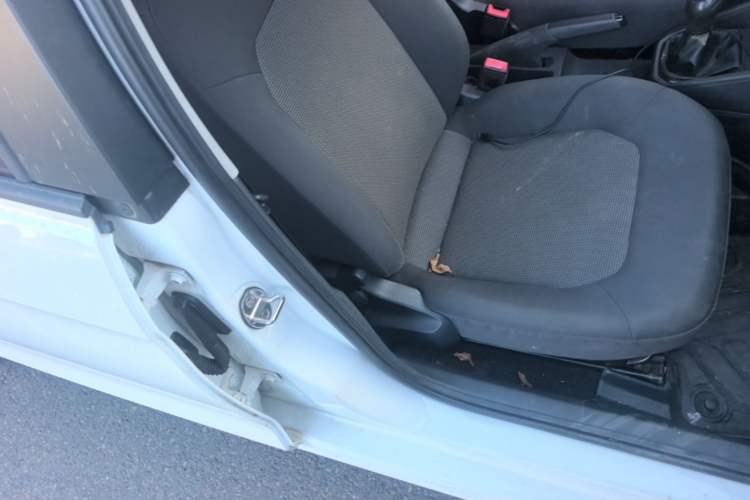 Used Volkswagen Jetta 2017 1.4L Manual Fashion Edition Right Front Seat