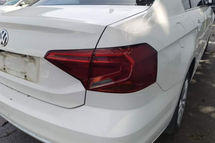 Used Volkswagen Jetta 2017 1.4L Manual Comfort Model Right Rear Taillight
