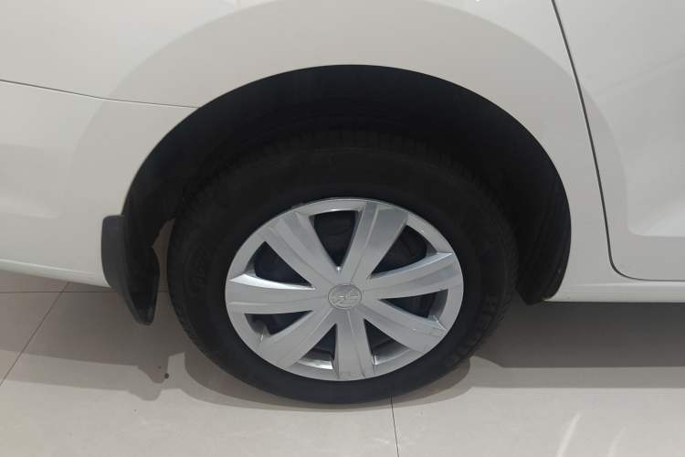 Used Volkswagen Jetta 2017 1.5L Automatic Fashion Model Right Rear Wheel Hub