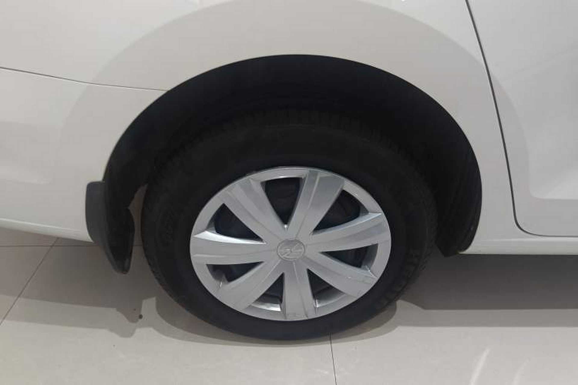 Used Volkswagen Jetta 2017 1.5L Automatic Fashion Model Right Rear Wheel Hub
